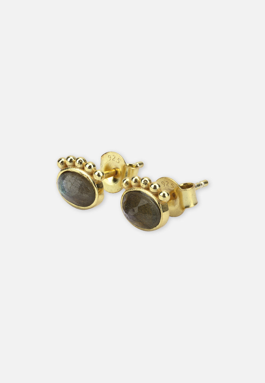 Stud Earrings Oval with little Spheres // Gold-Labradorite