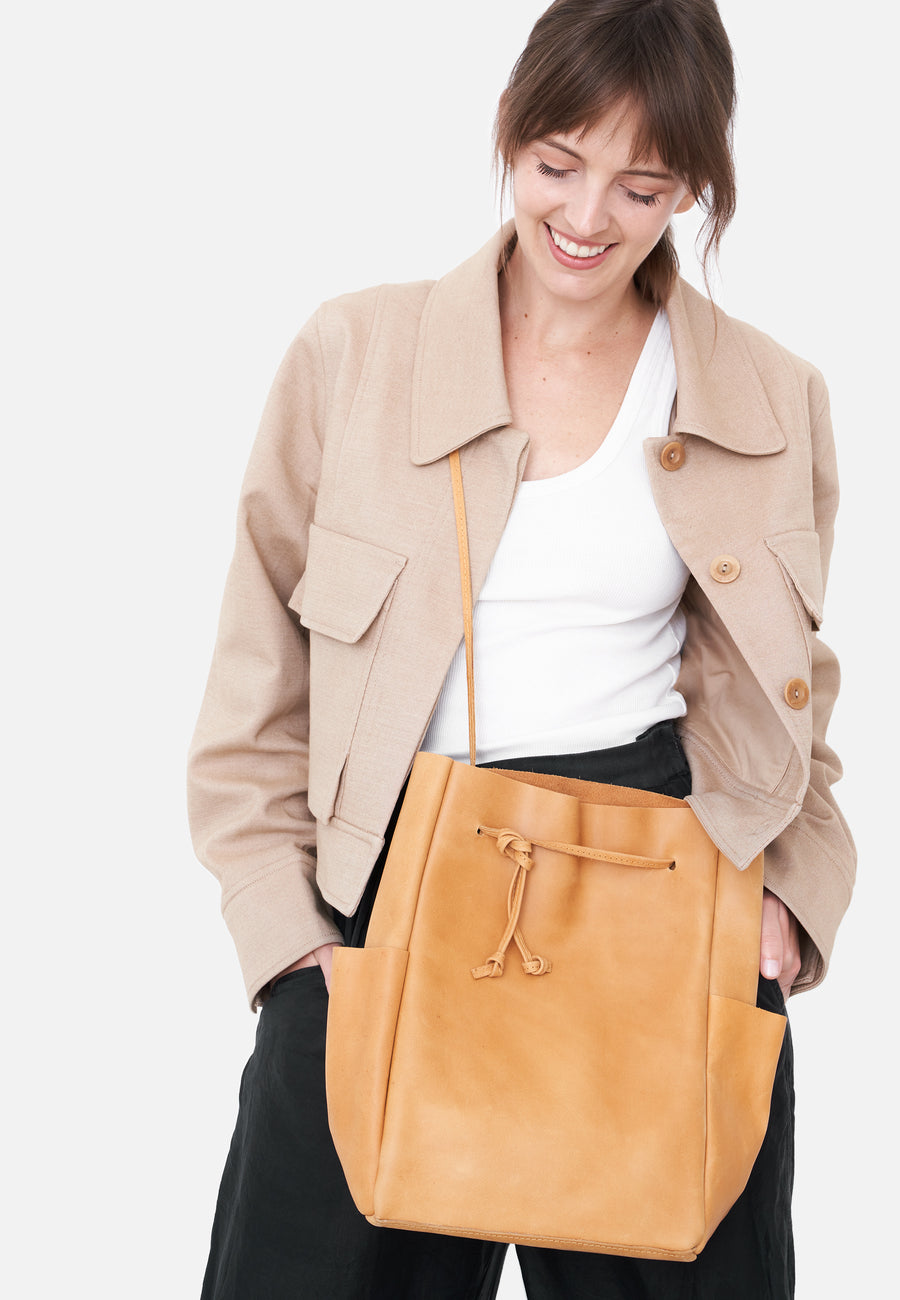 Shoulder Bag with Two-Variant Straps // Camel