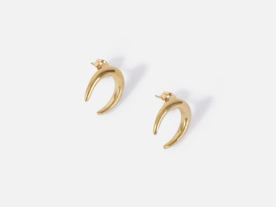 Yumna Earrings // Gold