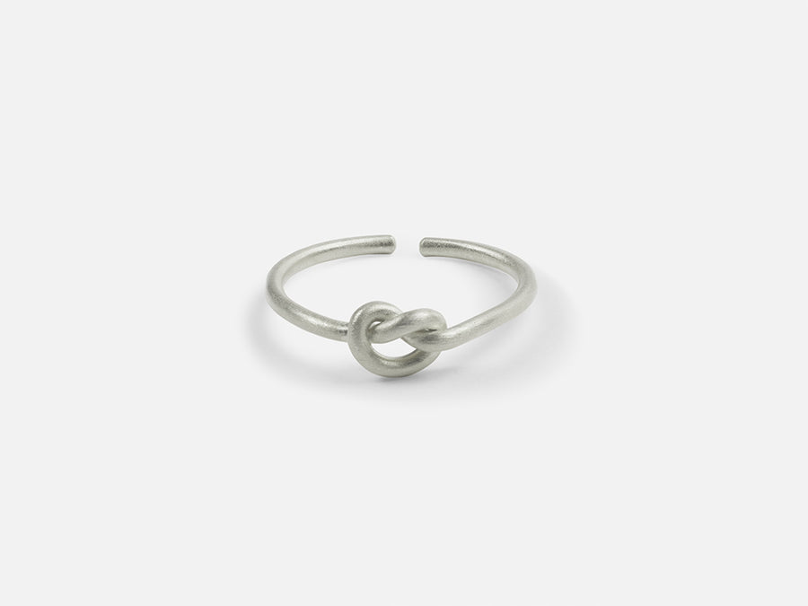 Knot Ring // Silver