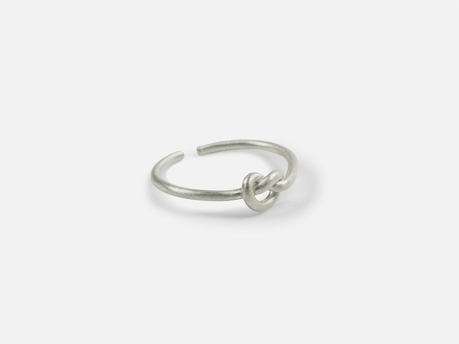 Knot Ring // Silver