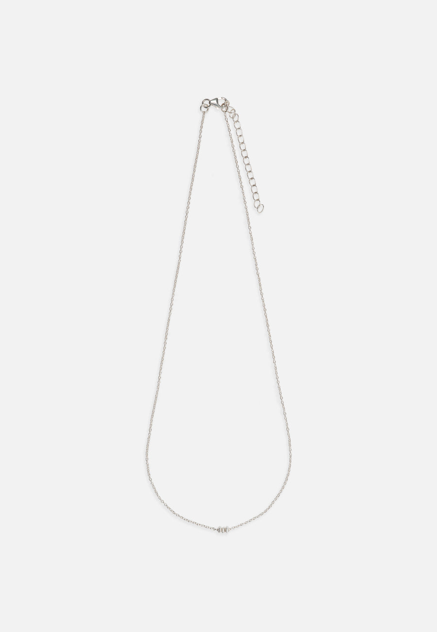 Delicate Necklace with three Pearls // Silver
