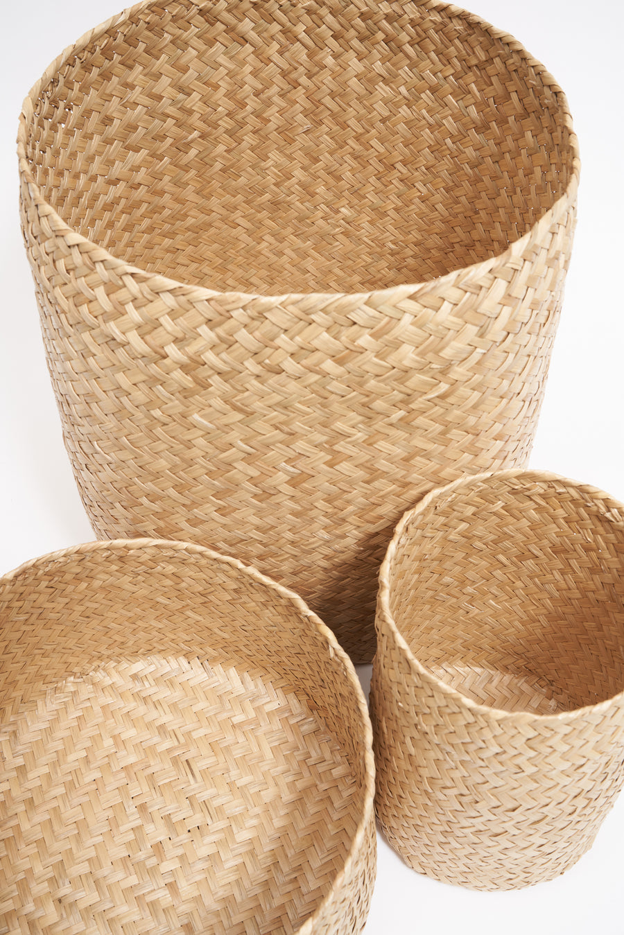 Round Seagrass Woven Storage Basket with Lid // Flat