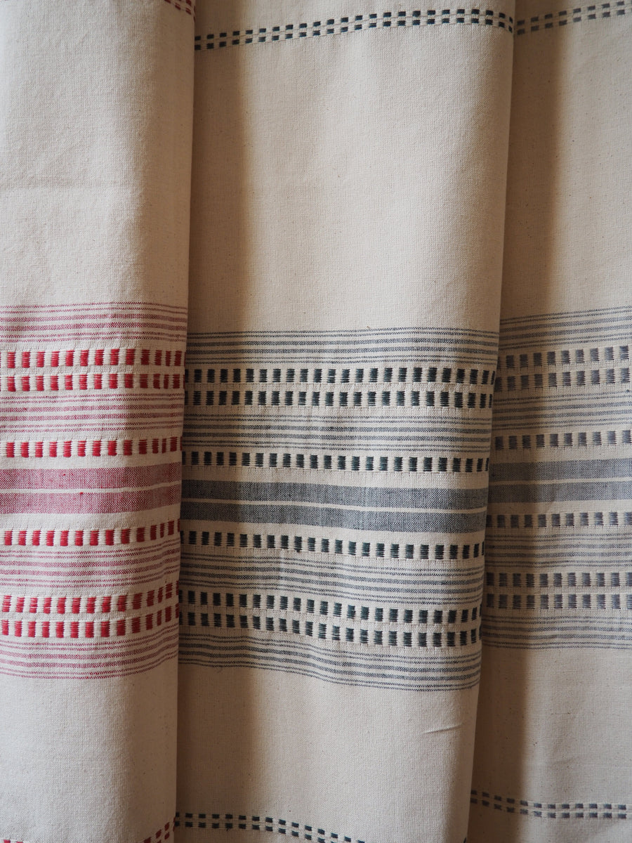 Cotton Towel with Fringes // Beige-Red