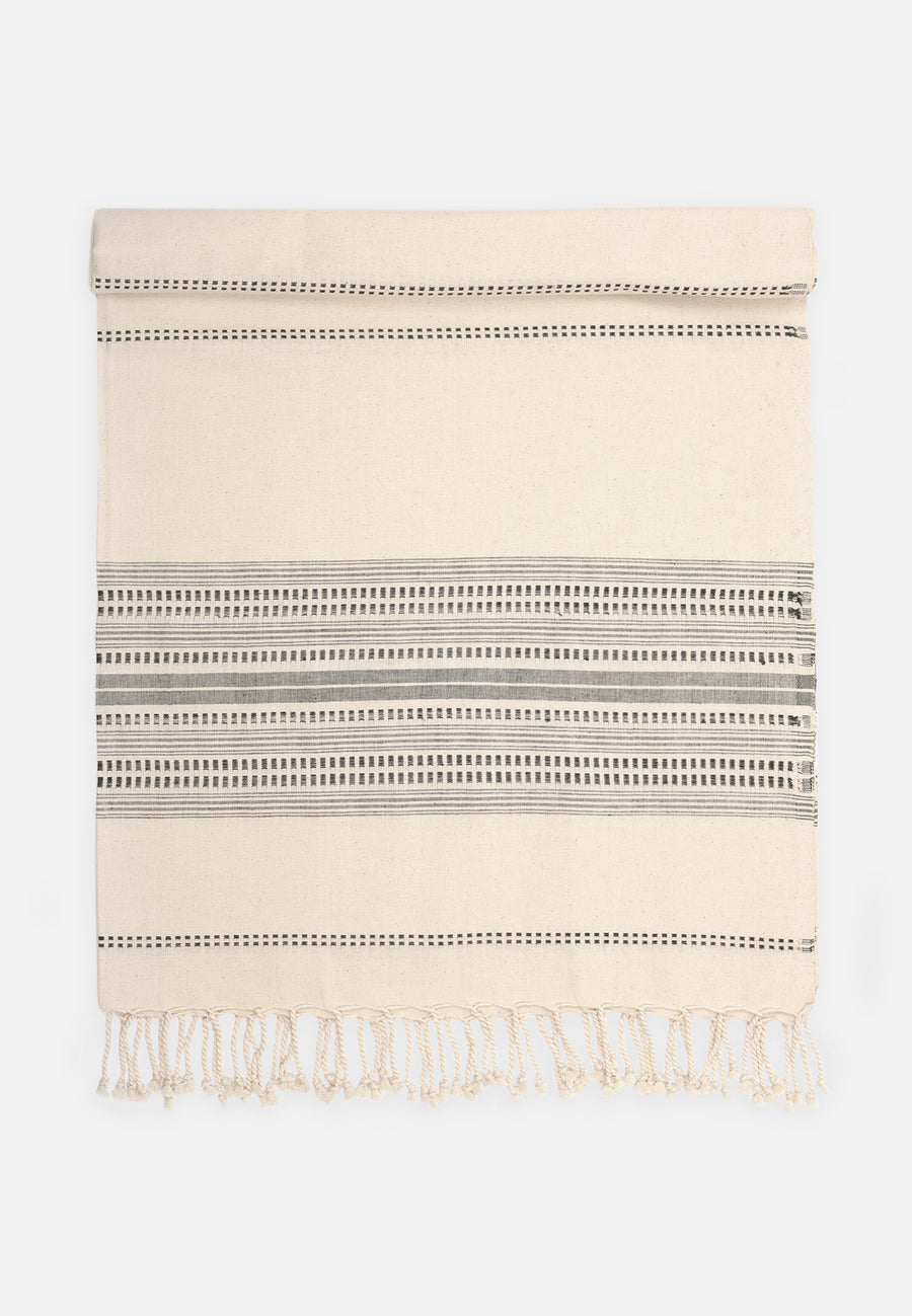 Cotton Towel with Fringes in beige and dark green
